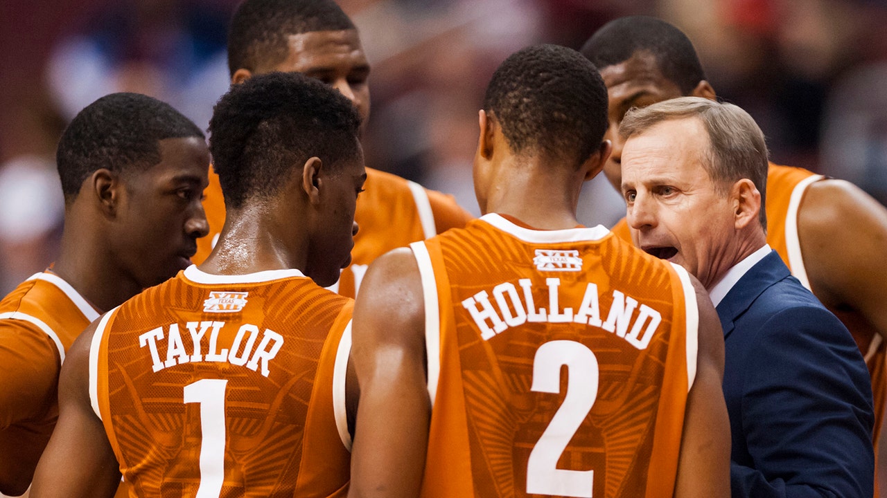 Texas beats Baylor for 5th win in a row